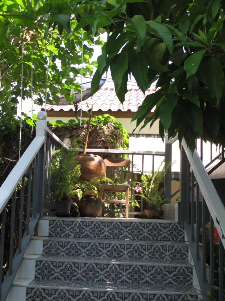 Ban Ing Yom Bed&Breakfast Sukhothai Bagian luar foto