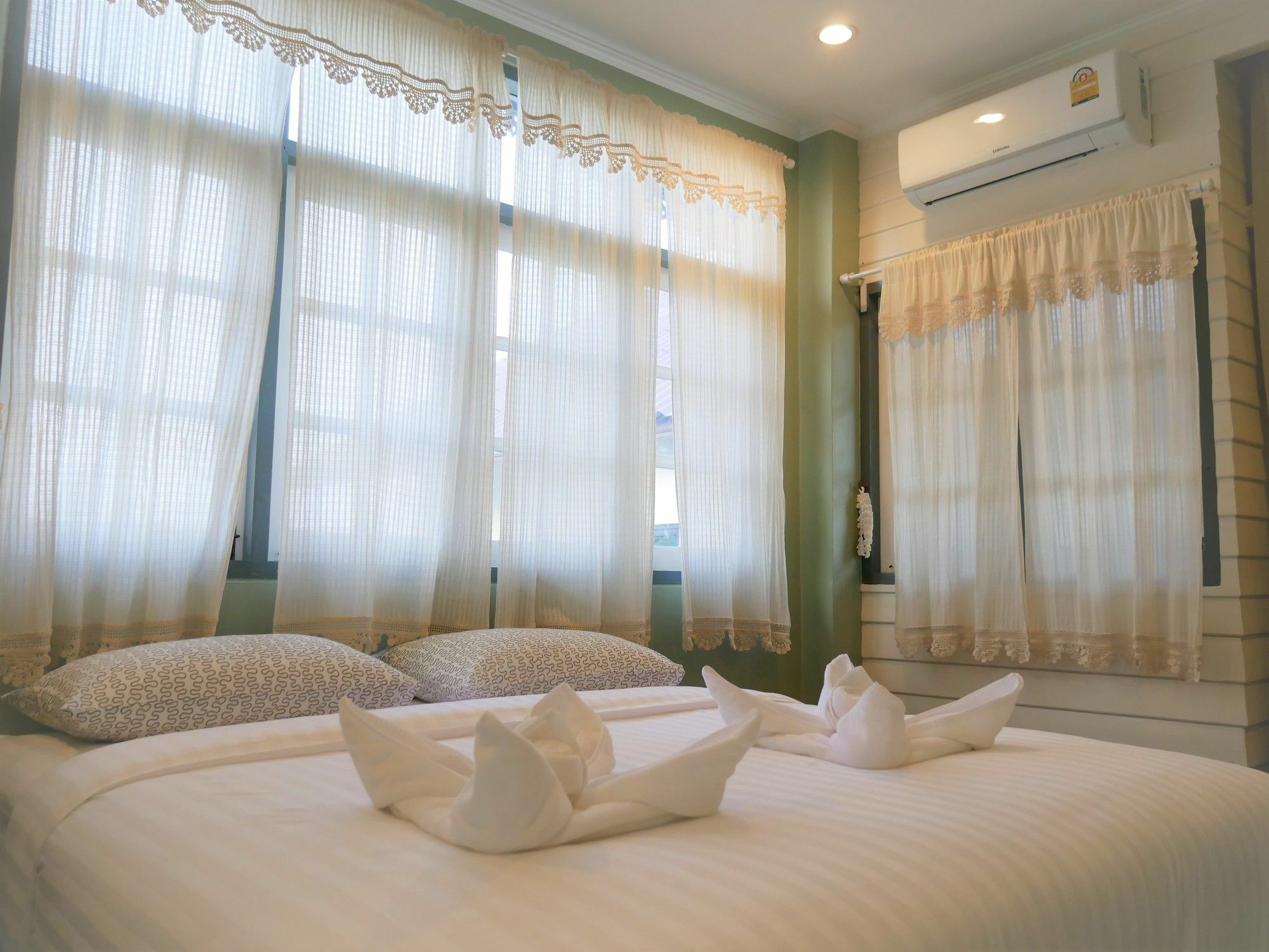 Ban Ing Yom Bed&Breakfast Sukhothai Bagian luar foto